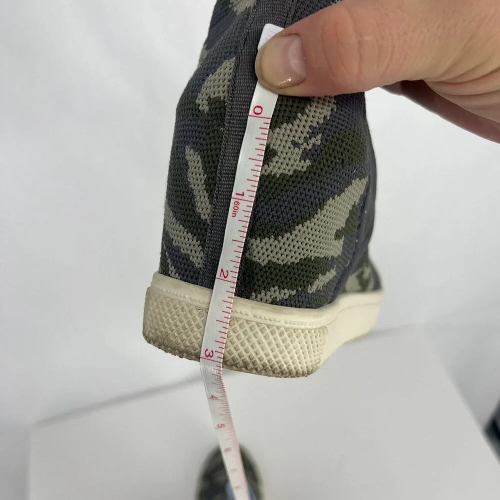 Torrid Shoes Sneakers Wedge High Tops Canvas‎ Sock Pull On Camouflage Green Gray